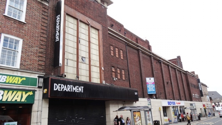 Former Nightclub To Let or may sell