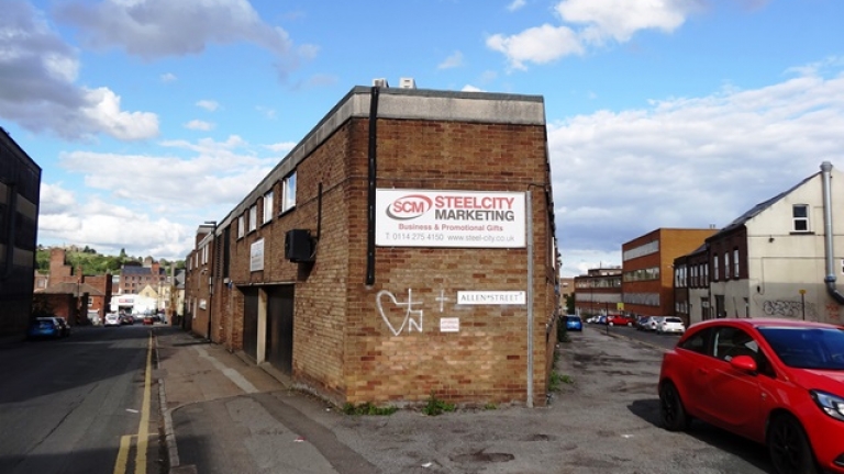 Warehouse/ Workshop/ Offices To Let in Sheffield